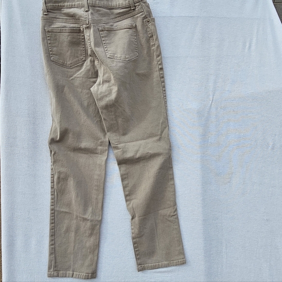 Gloria Vanderbilt Beige Straight Leg Jeans - Picture 2 of 4